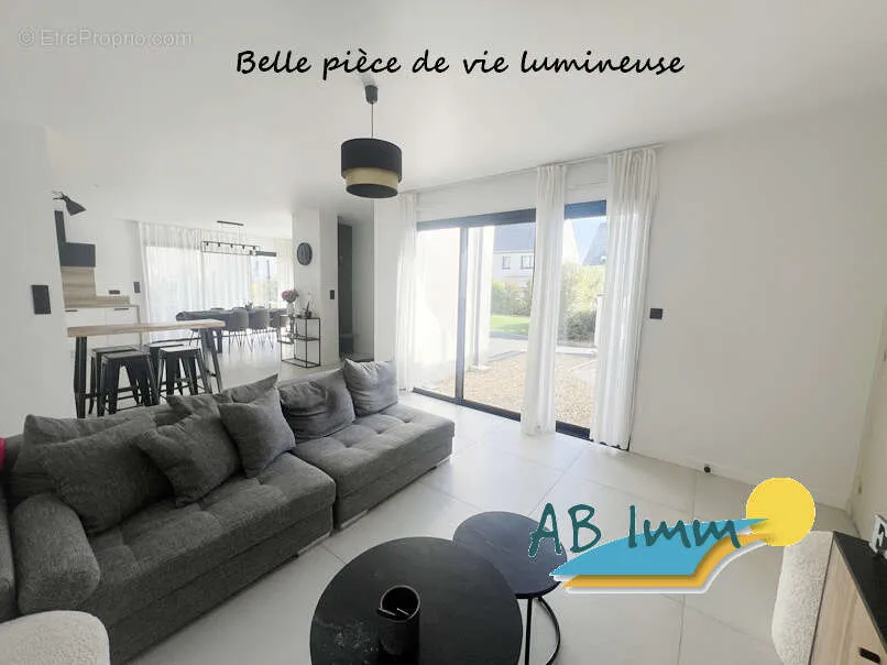 Maison 6 pièces à Ploemeur