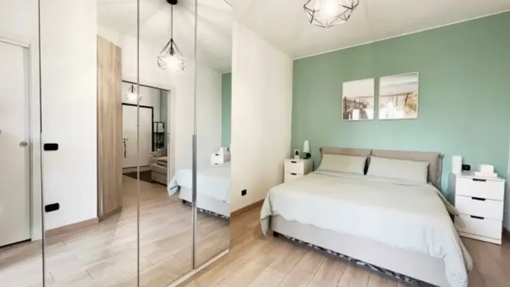Magamistoad - Rear-Facing Two-Bedroom Flat in Milan