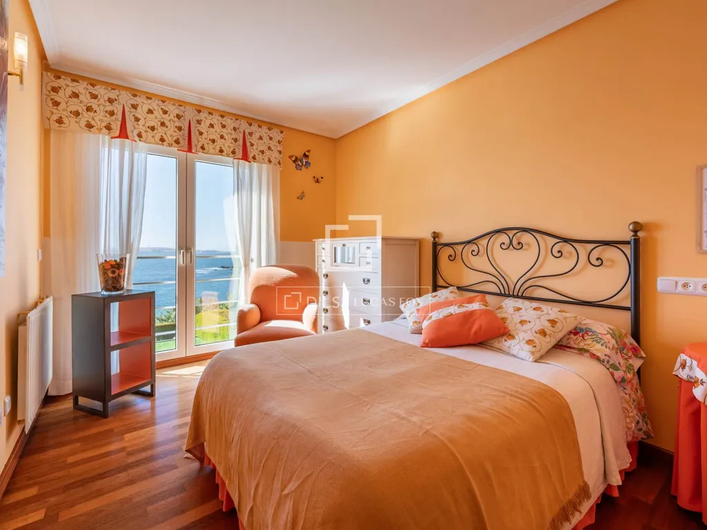Chambres - Terraced Villa with Sea Views in Lians, A Coruña