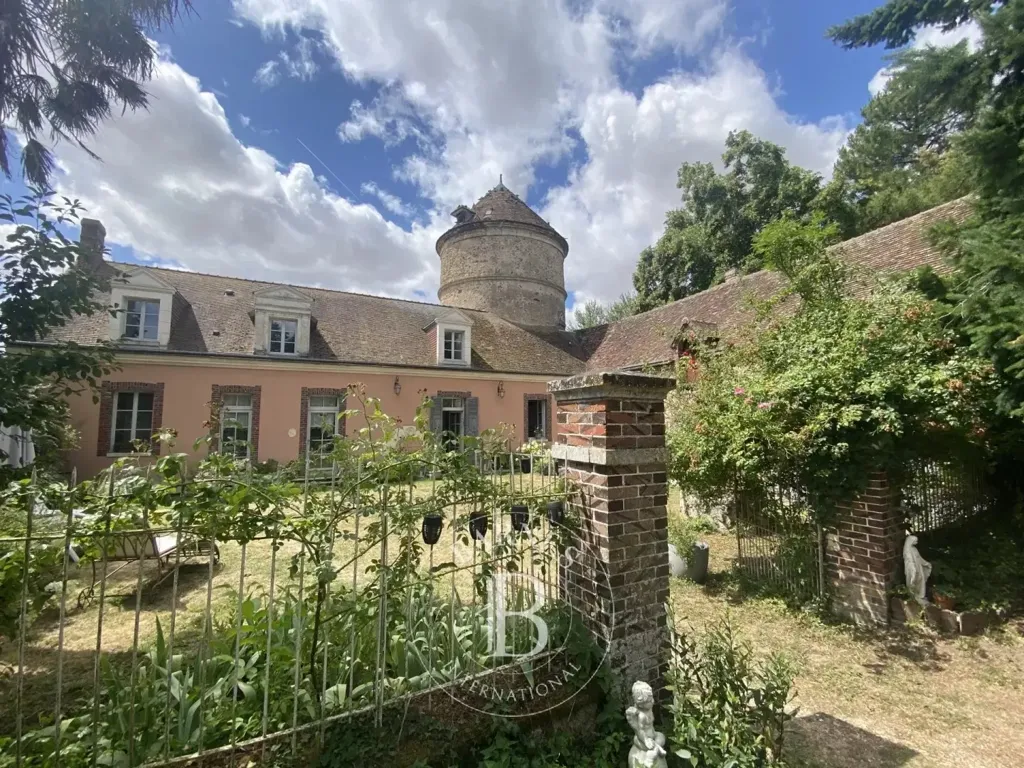 Giardino - Renaissance Manor with River View in Perche Gouët
