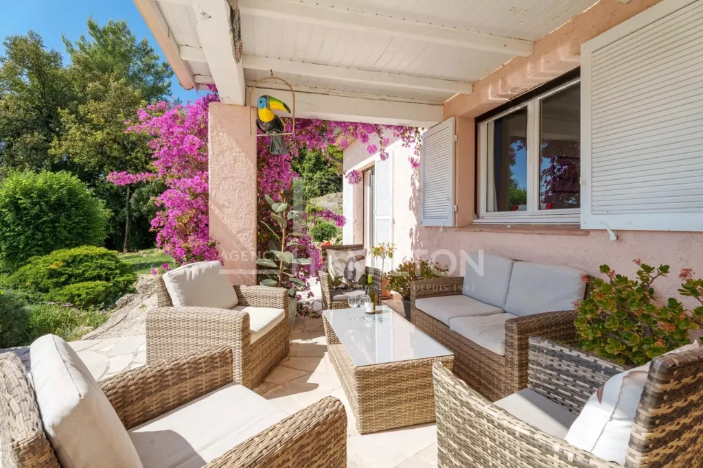 Terrass - Luxury Villa with Pool in Grasse