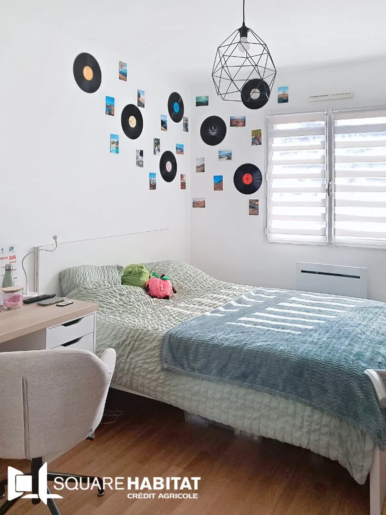 Chambres - Appartement 4 Pièces avec Terrasse à Vannes