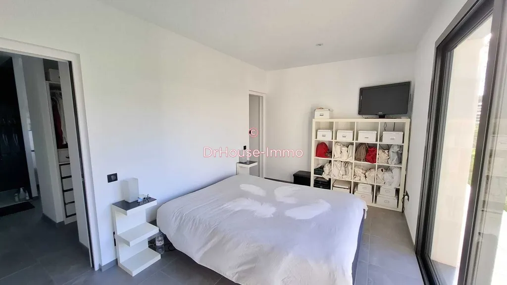 Chambres - Villa Contemporaine avec Terrasse à Casteljaloux