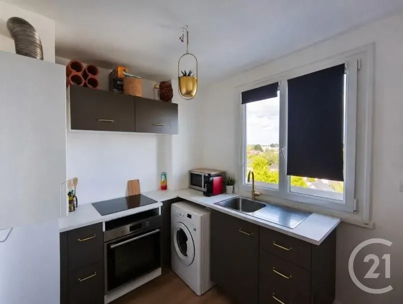 Köök - 1-Bedroom Flat with Balcony in Saint-Herblain