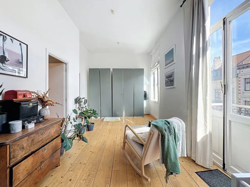3 magamistoaga korter asukohas Ixelles