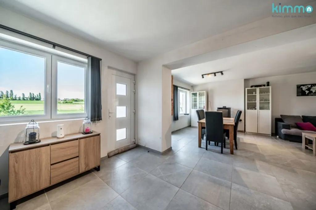 Salle à manger - Maison avec Terrasse à Auvelais