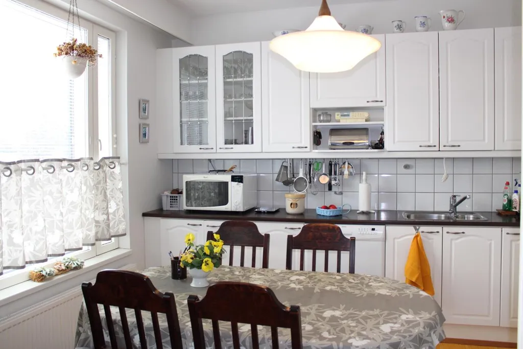 Salle à manger - Apartment with Balcony in City Centre