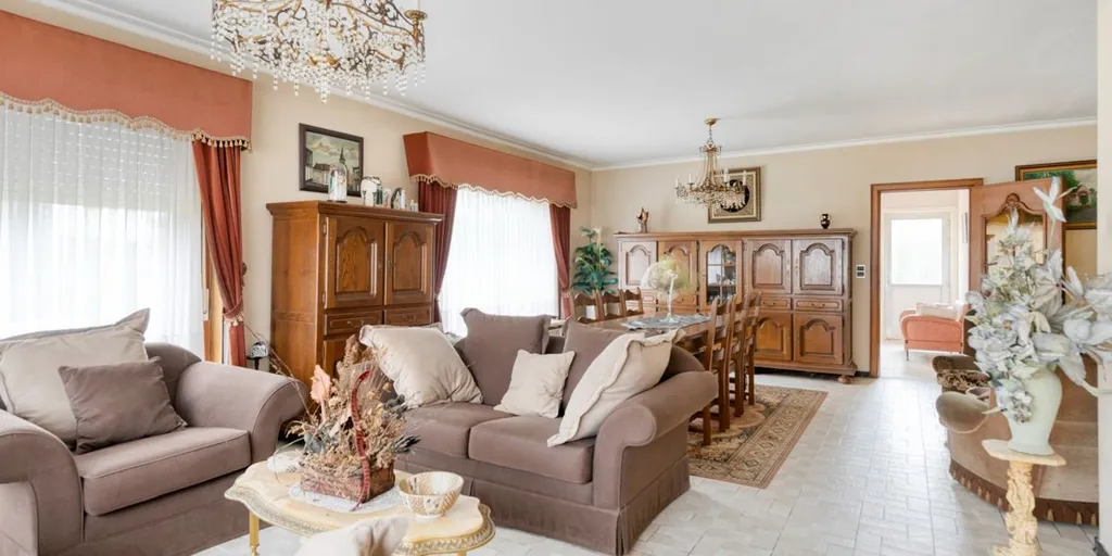 Séjour - Villa avec Jardin et Garage à Haaltert