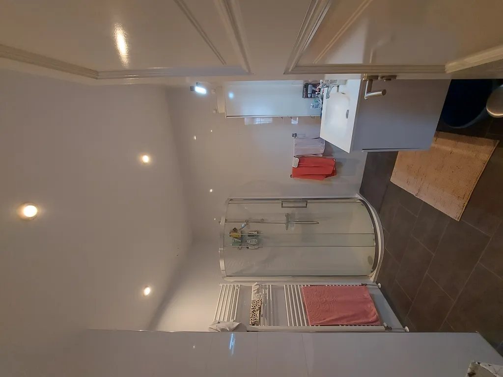 Bagni - Room with Balcony in Rotterdam Centre