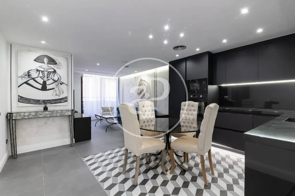 Söögituba - Modernised Attic Apartment with Terrace in Eixample Dreta