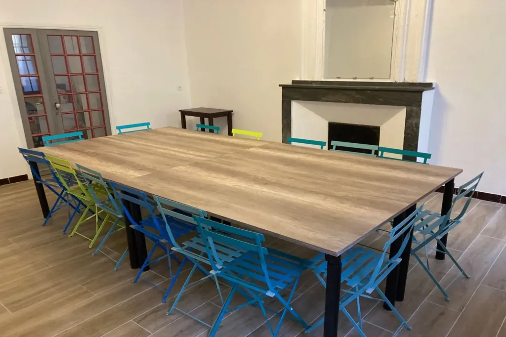 Salle à manger - Mas Rénové avec Piscine à Quissac
