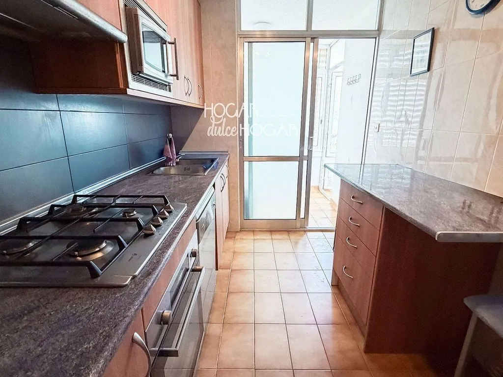 Köök - Contemporary Apartment with Sea View in Platja de Calafell