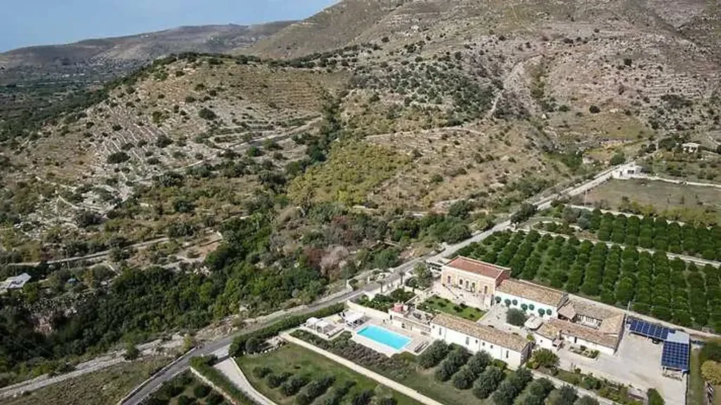 Õhuvaade - Restored Residences with Olive Grove in Avola