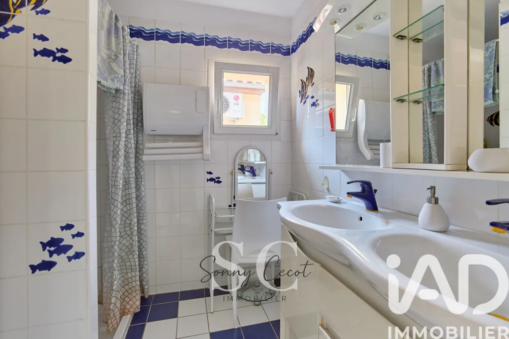 Salles de bain - Maison d'Architecte avec Vue Panoramique à Bon-Encontre
