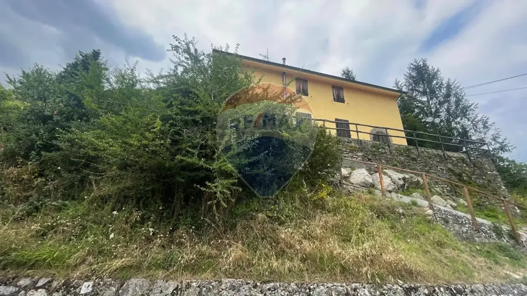Välivaade - Rustic Bifamily Villa with Panoramic View in Crasciana