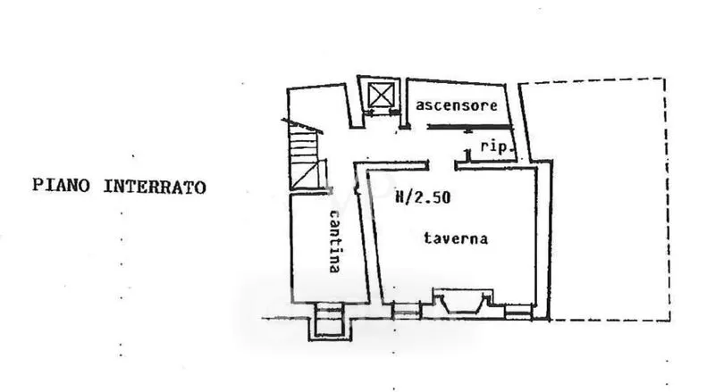 Plaan - Napoleonic Mansion with Triple Garage in Verona