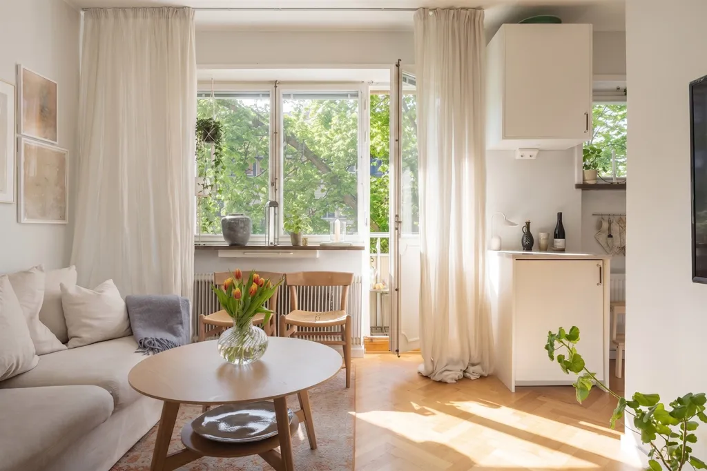 Séjour - Funkis House with South-Facing Balcony in Södermalm