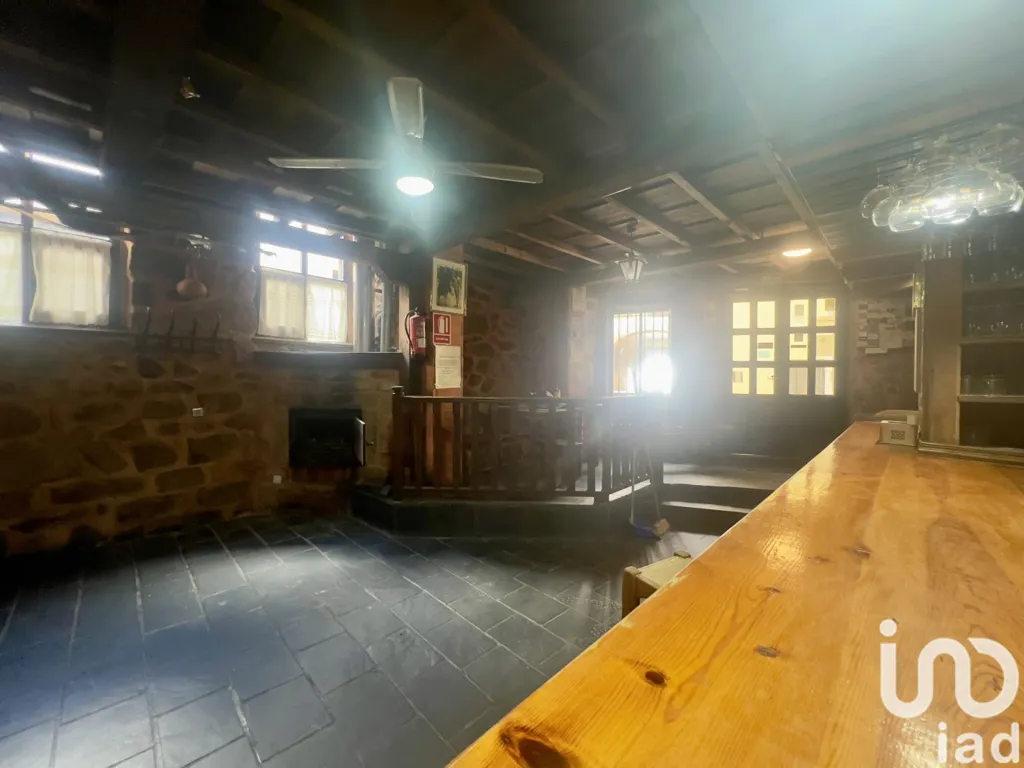 Toad - Historic Restaurant with Terrace in Villamiel