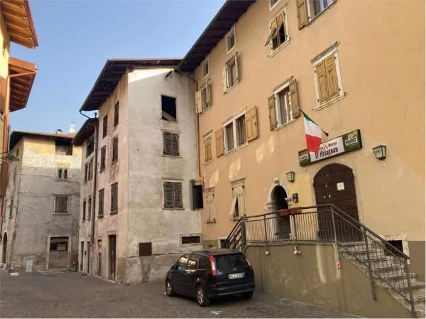 Extérieur - Terraced House with Historic Setting in Aldeno