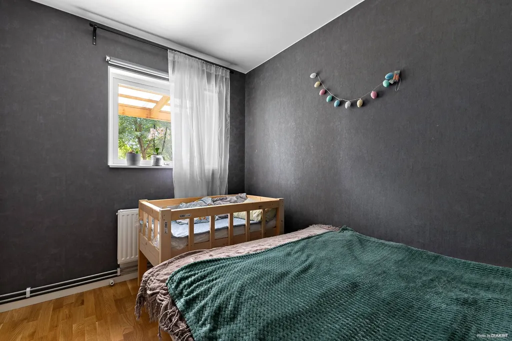 Magamistoad - Apartment with Garden in Järfälla