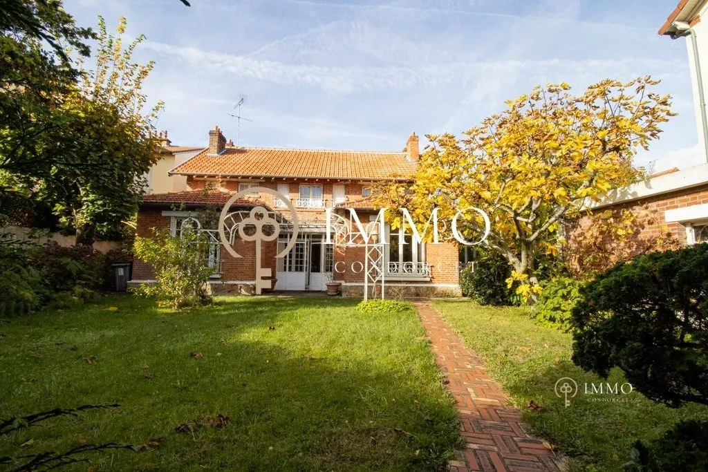 Aed - Charming House with Garden in Bourg-la-Reine