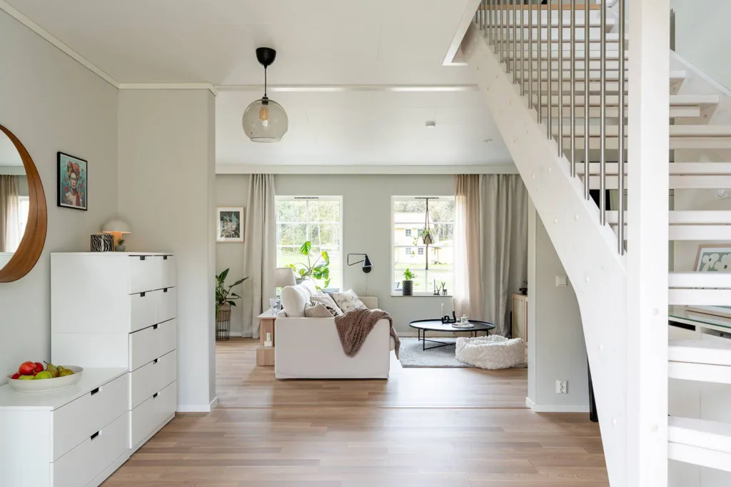 Esik - Modern Villa with Garden in Uls-Väsby