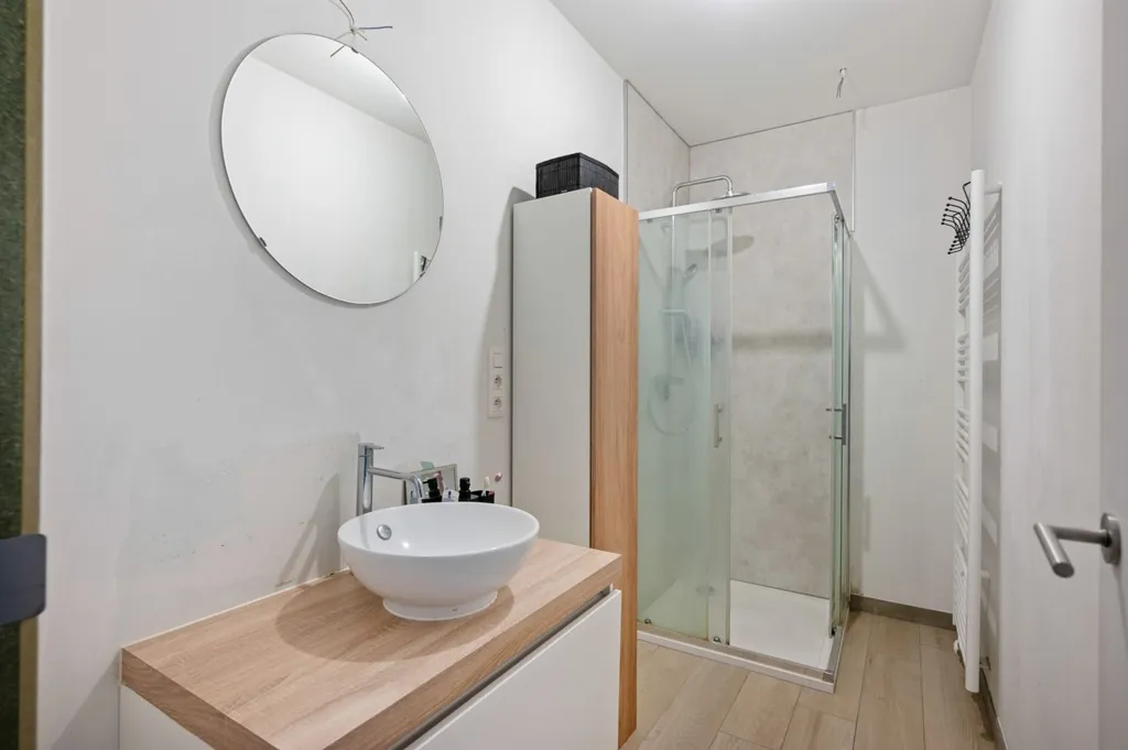 Salles de bain - Appartement lumineux avec terrasse à Willebroek