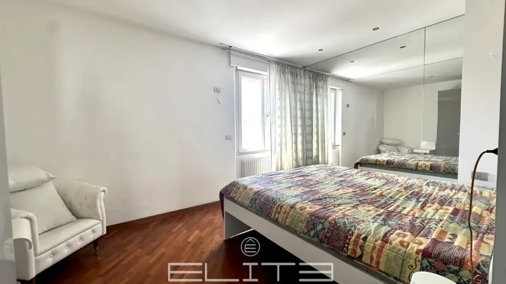 Bedrooms - Modernised Apartment with Balcony in Ancona