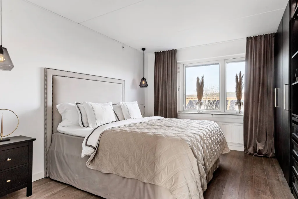 Chambres - Renovated Apartment with West-Facing Balcony in Göteborg