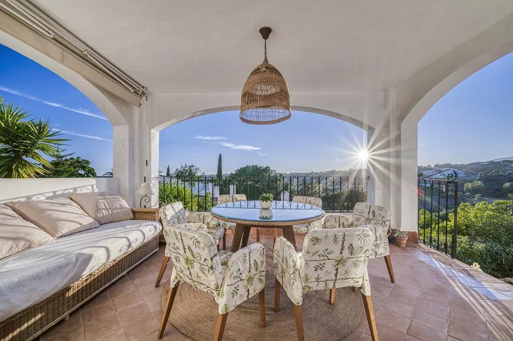 Terrazza - Duplex with Garden in Marbella's Casco Antiguo