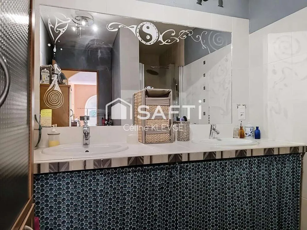 Vannitoad - Charming Maison with Terraces in Montady