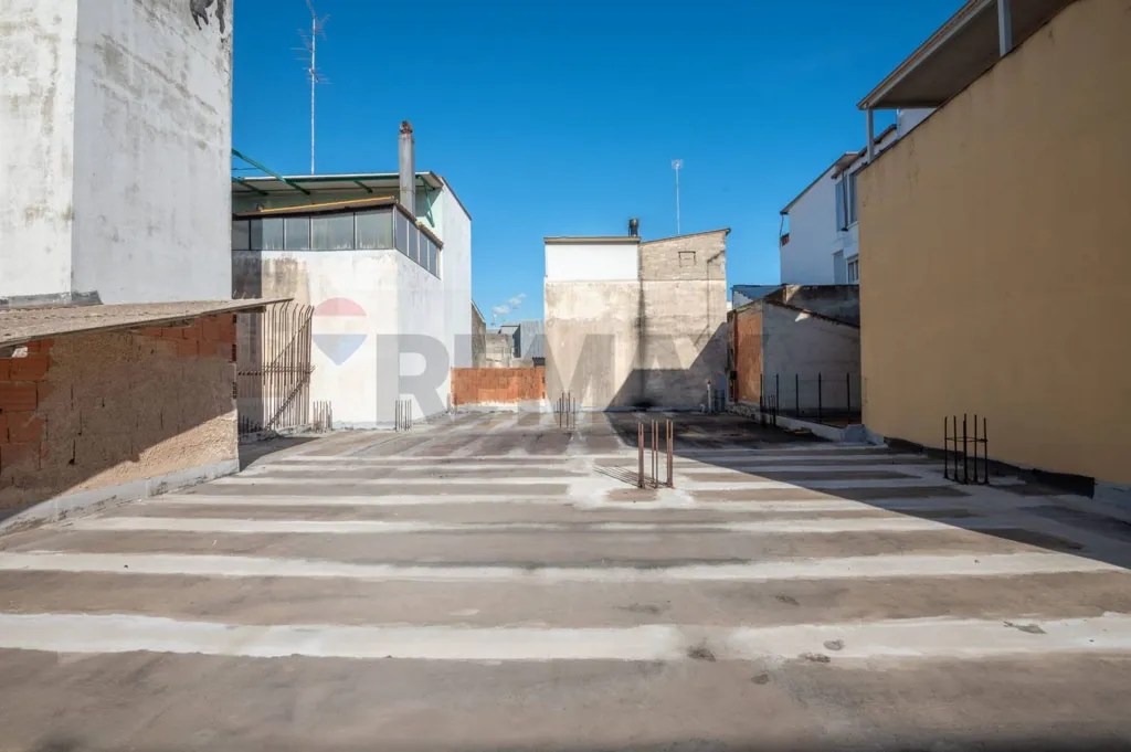 Jardin - Shop with Garage in Priolo Gargallo