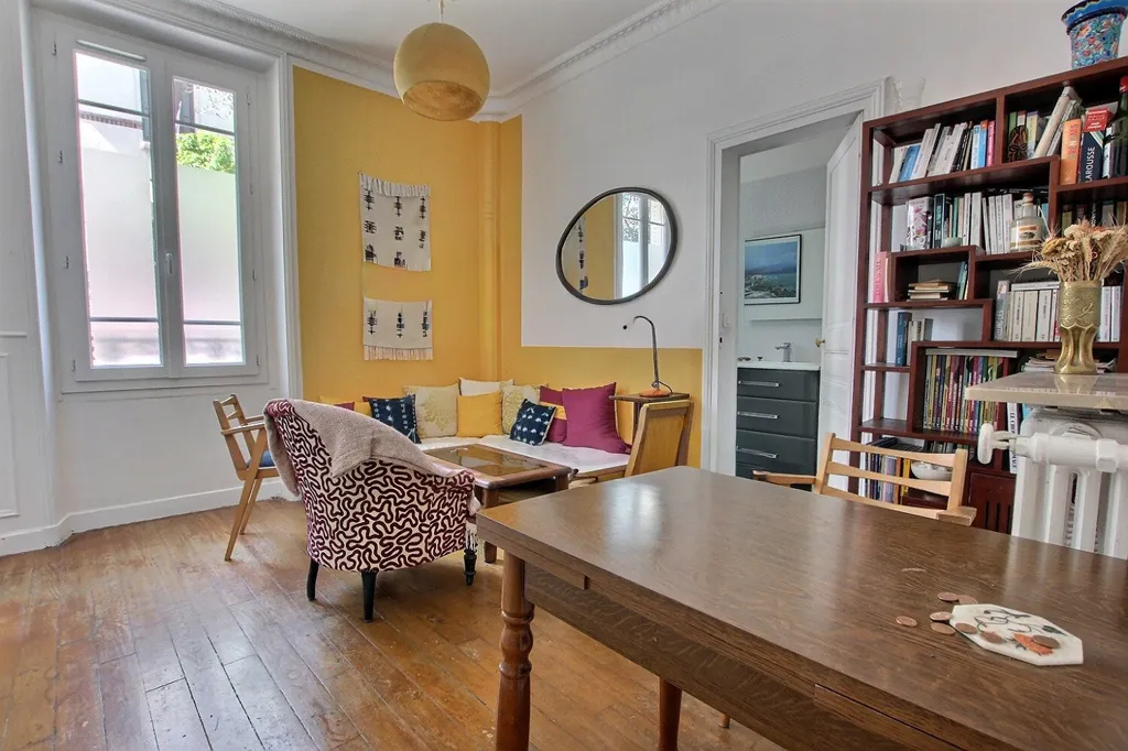 Soggiorno - Charming Flat with Double Exposure in Pantin