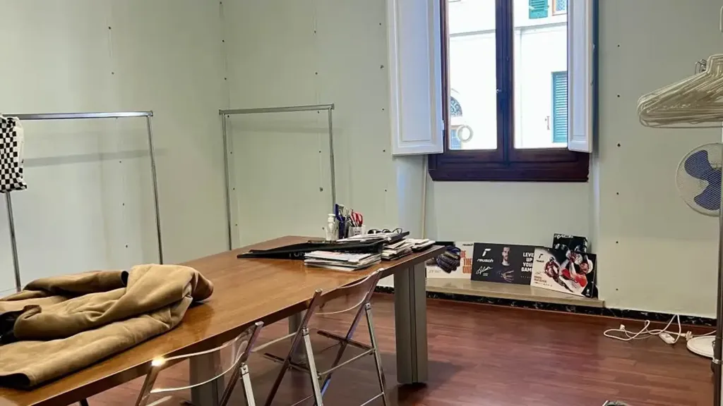 Kabinet - Historic Apartment with Terrazzo in Florence
