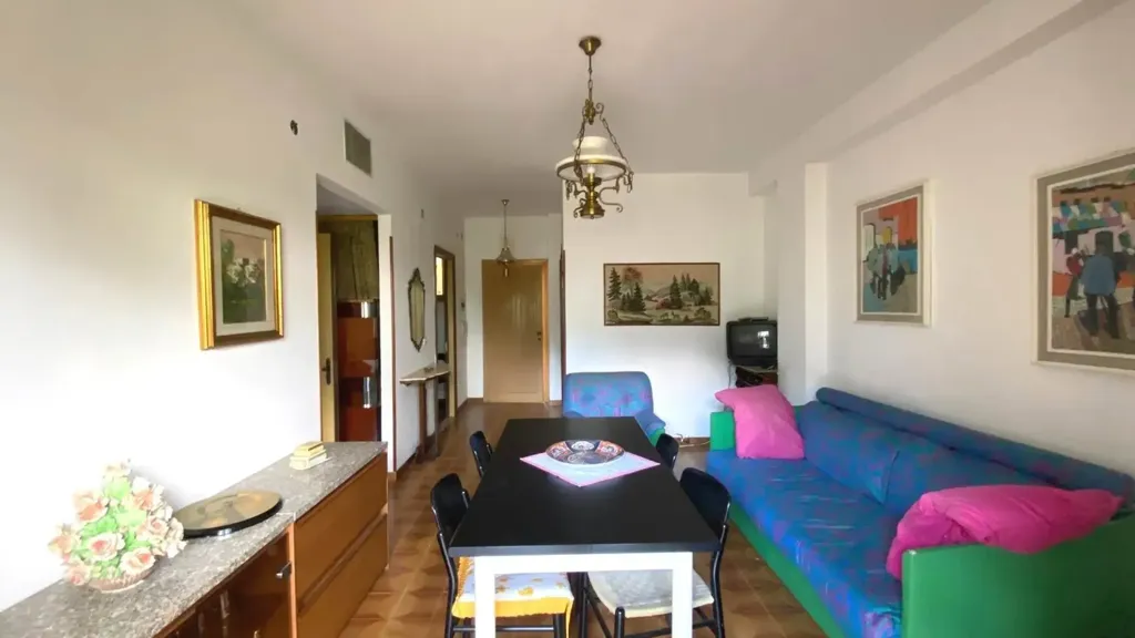 Elutuba - Apartment with Balcony in Balsorano