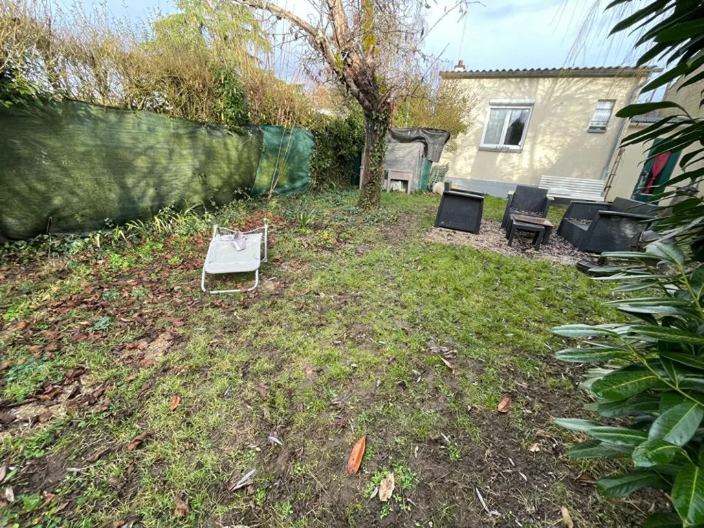 Aed - Detached House with Garden in Maintenon