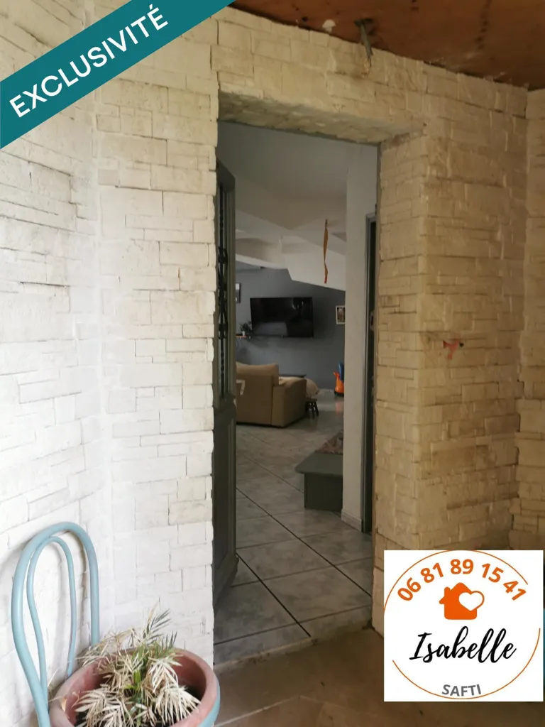 Giardino - 5-Piece Apartment with Balcony in Barran