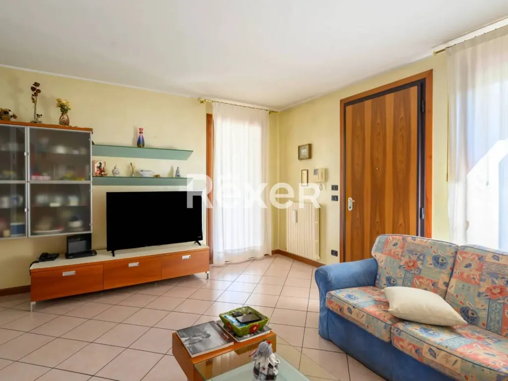 Soggiorno - Bifamiliare with Private Garden in Vigonza