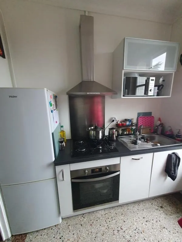 Cuisine - Appartement T4 avec Balcon à Baudricourt