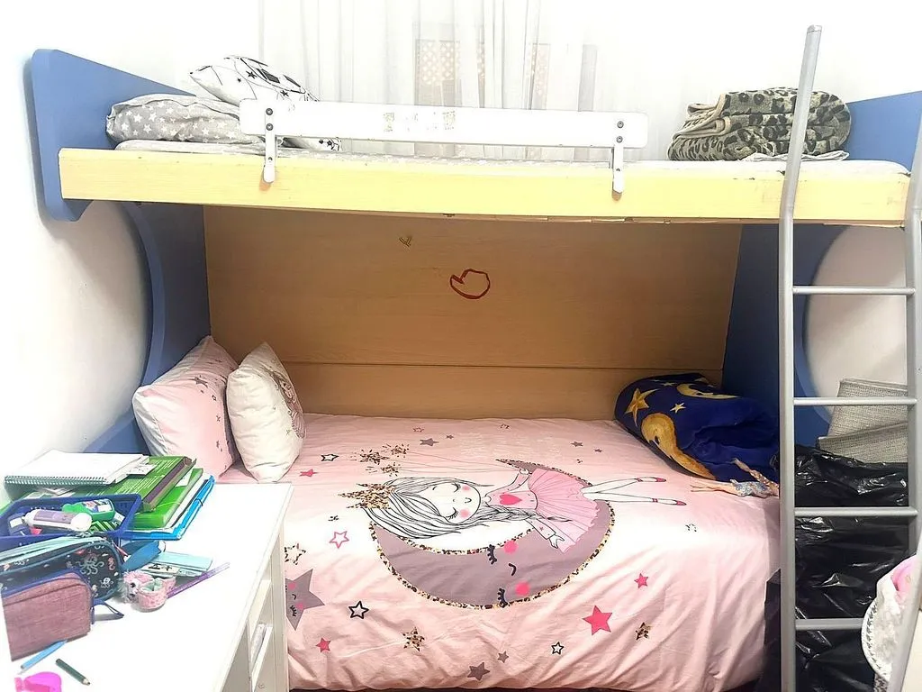 Camere da letto - 3-Bed Apartment with Balcony in Rubí