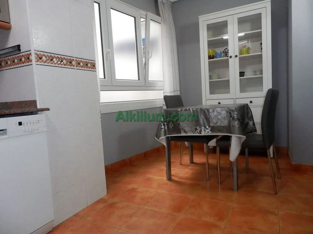 Söögituba - Shared Flat with Lift in Deusto