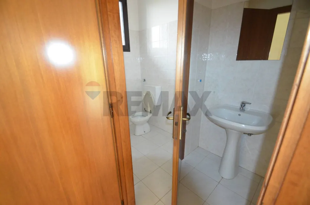 Vannitoad - Shop/Office in Strategic Location, Saccolongo