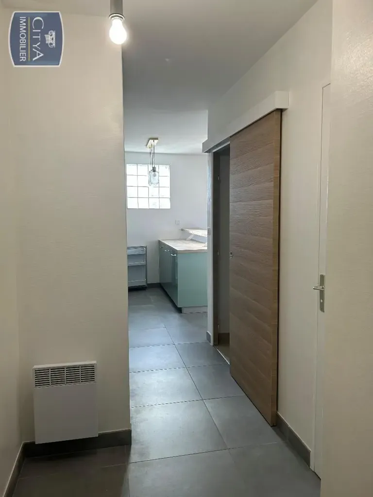Entrée - Appartement Calme à Limoges près du Stade Beaublanc