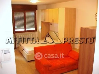 Magamistoad - Modern Studio with Balcony in Cesena
