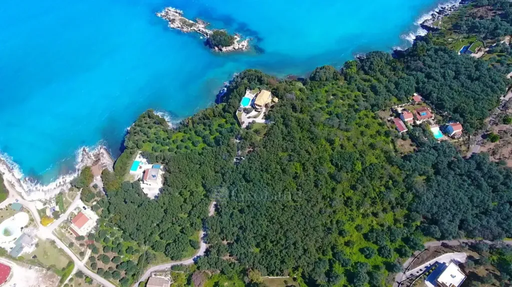 Õhuvaade - Beachfront Villa with Private Beach in Corfu