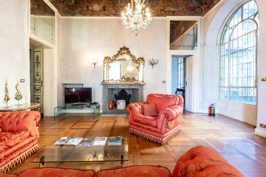 Elutuba - Historic Apartment with Soppalco in Torino