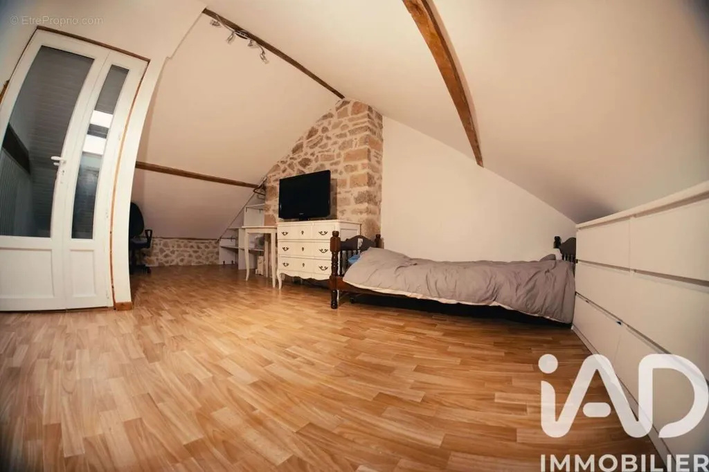 Magamistoad - Charming House with Garden in Le Rouget