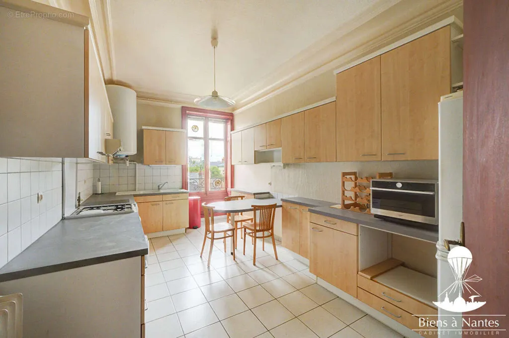 Köök - T5 Apartment with Parking in Monselet, Nantes