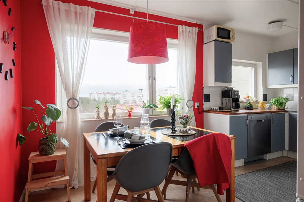 Söögituba - Spacious Apartment with Balcony in Söderby