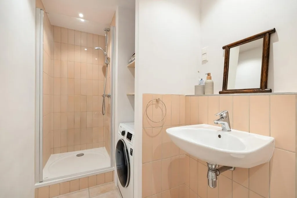 Studio Flat with Terrace in Delft